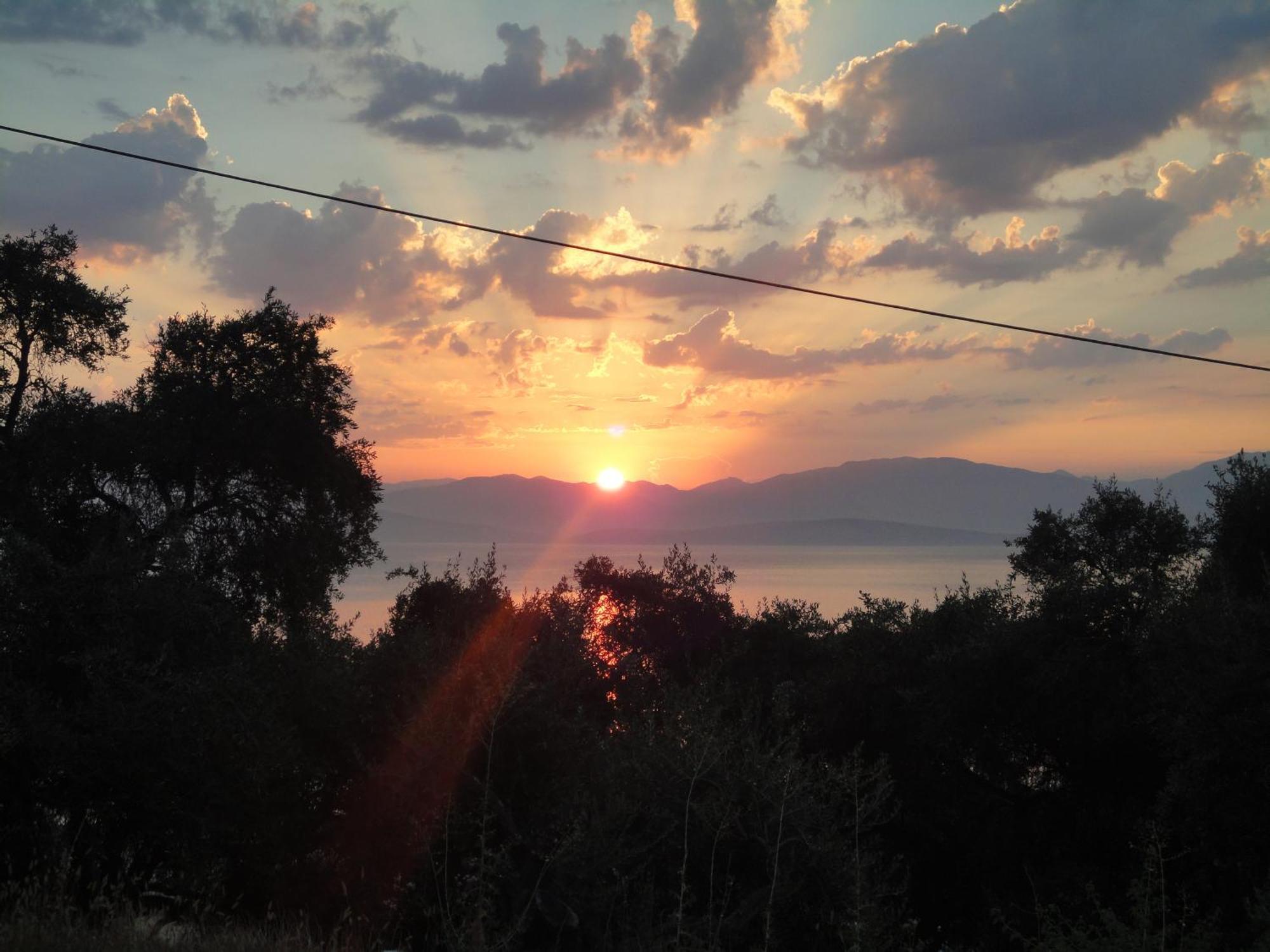 Dionysos Apartments Apraos Dış mekan fotoğraf