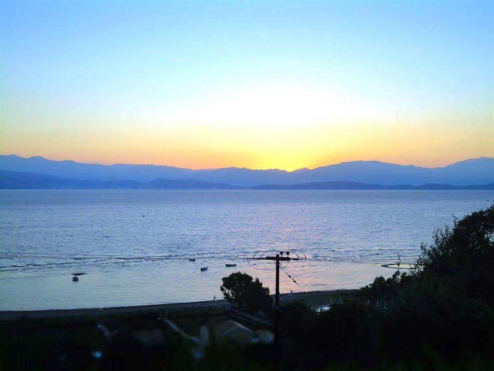 Dionysos Apartments Apraos Dış mekan fotoğraf