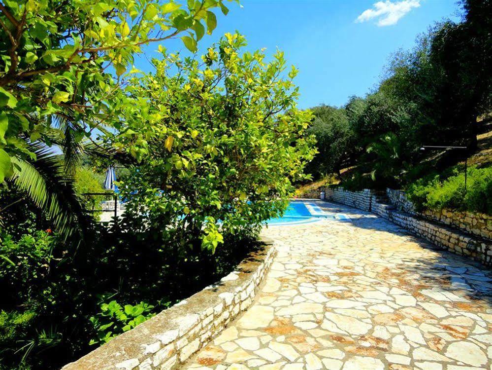 Dionysos Apartments Apraos Dış mekan fotoğraf
